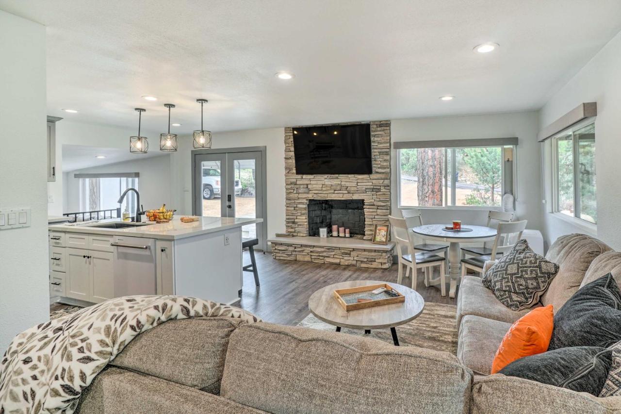 Relax Fireside Prescott Retreat with Hot Tub in Prescott, United States