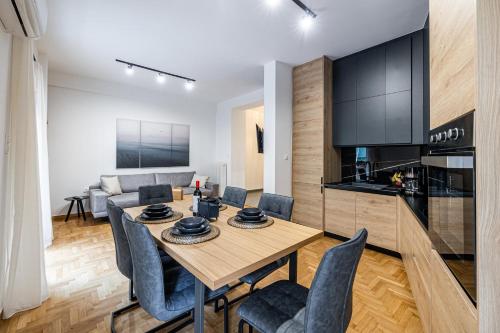 Hi end Pagrati 2bdr apartment — 4-Star Luxury Hotel in Athens, Greece