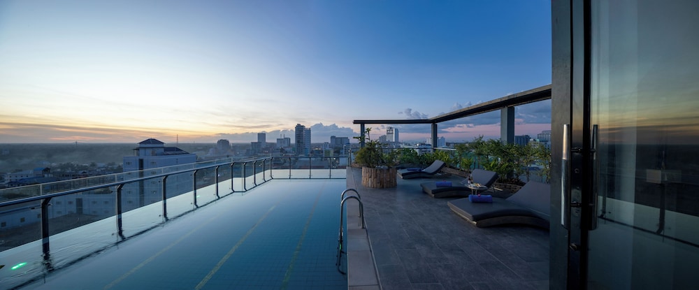 Hak Huot Hotel I in Ou Chrov, Cambodia