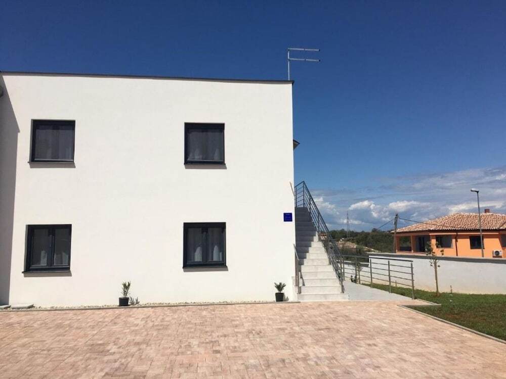 Apartments Noel — 4-Star Luxury Hotel in Umag, Croatia