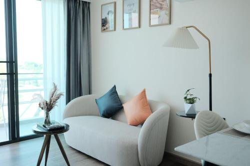 The One ChiangMai Condo — 4-Star Luxury Hotel in Chiang Mai, Thailand