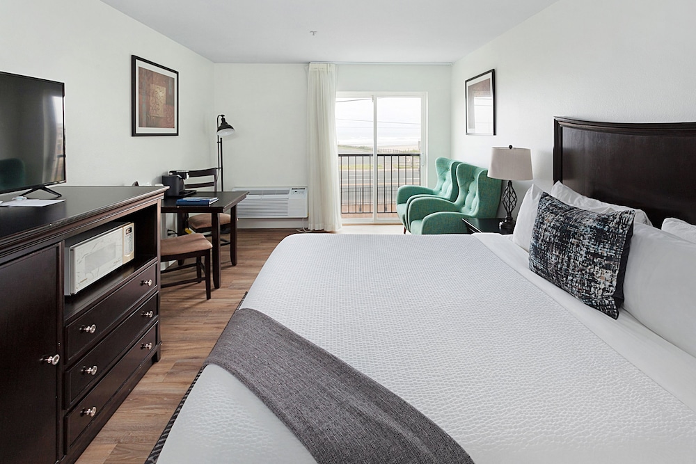 Inn at Lincoln City - photo 15