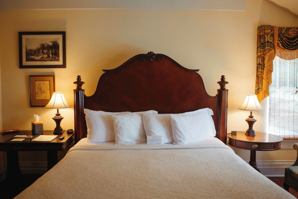 Anchuca Historic Mansion & Inn - photo 38