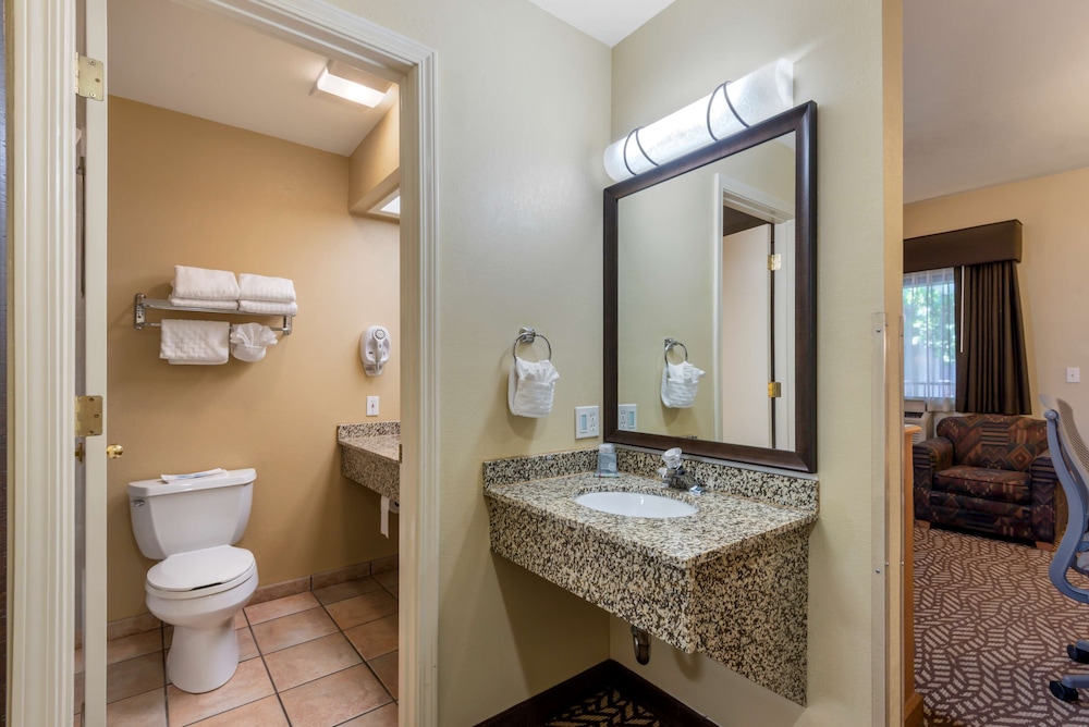 Turquoise Inn & Suites - photo 23