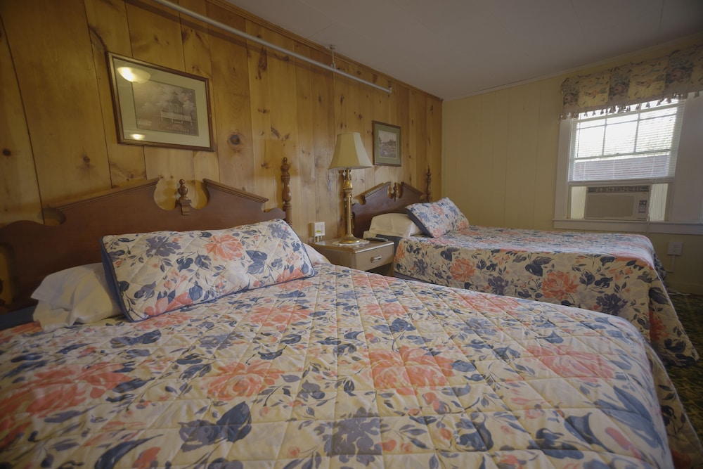 Betty Doon Hotel - photo 13
