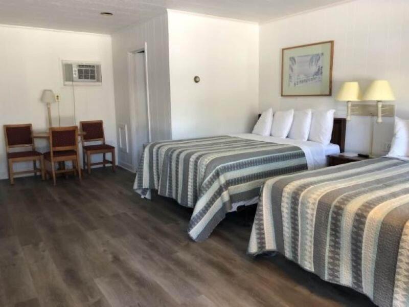 Swell Motel - photo 129