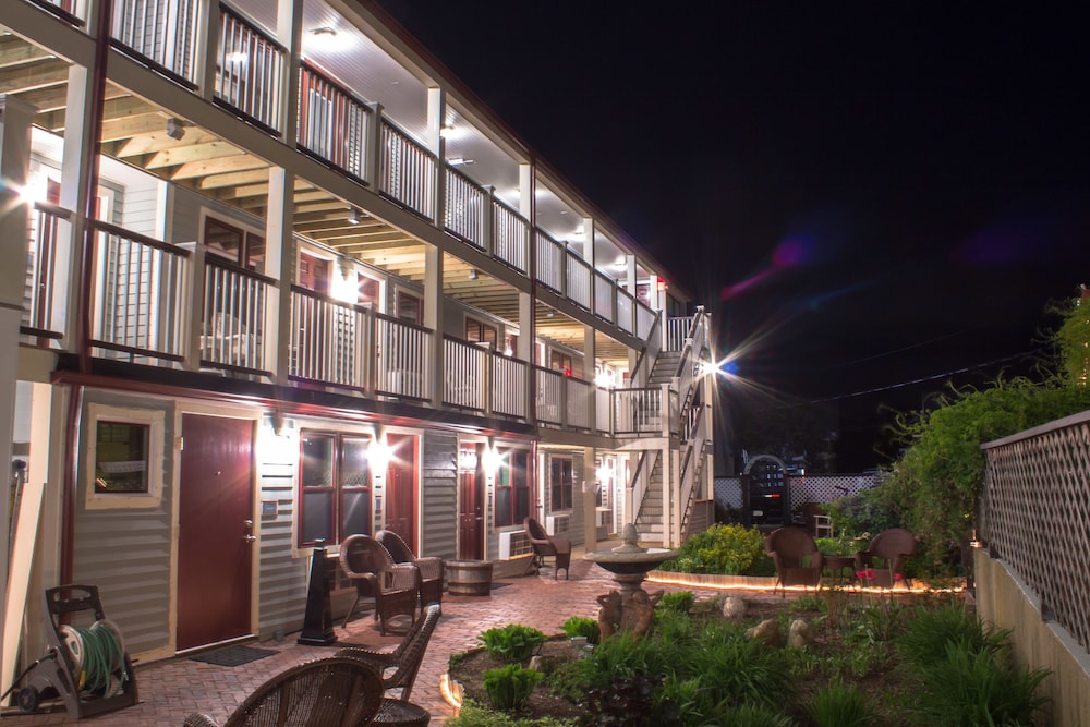 MV Surfside Hotel - photo 61