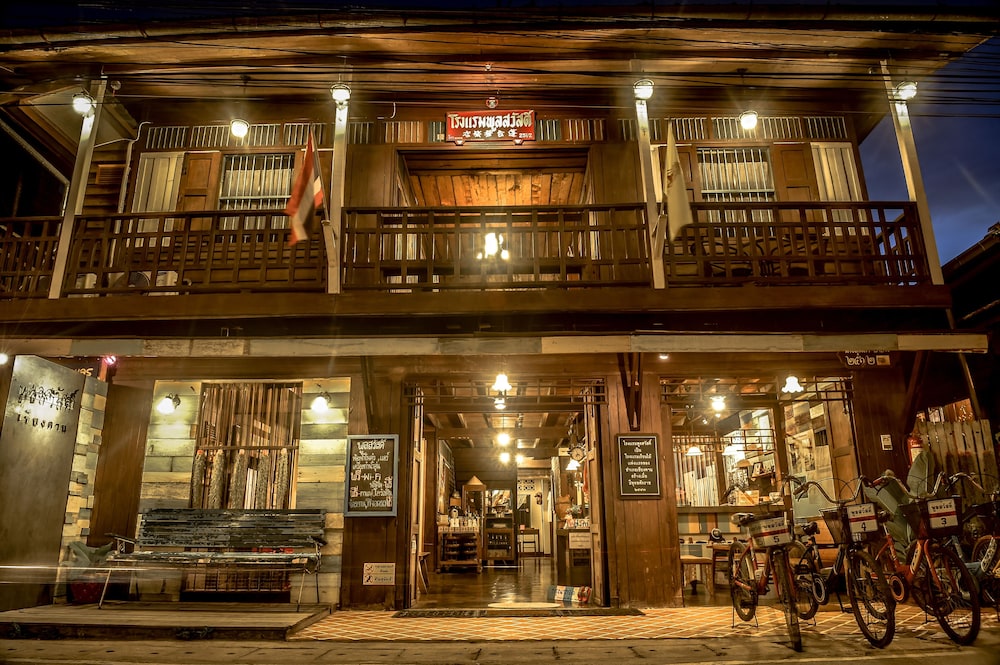 Poonsawasdi Hotel in Chiang Khan, Thailand