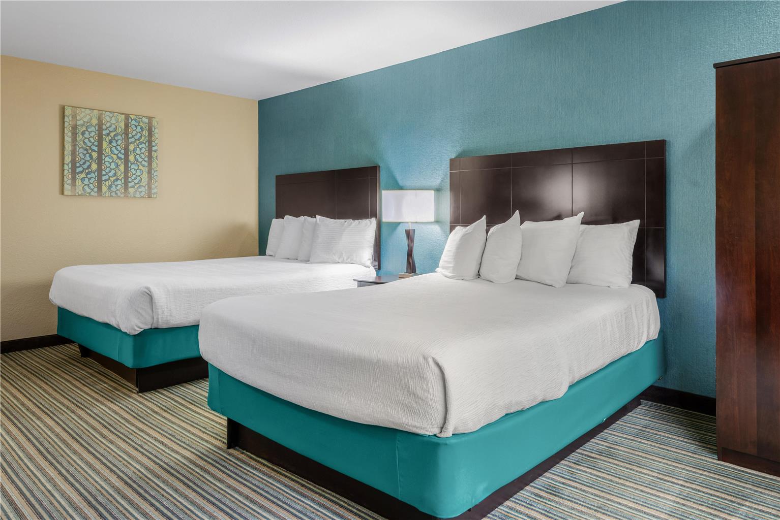 Best Western Long Beach Inn - photo 12