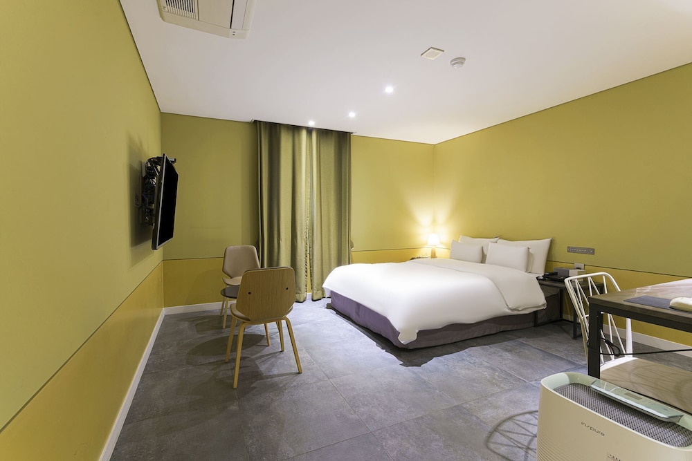 SR Design Hotel — Osan — photo 3