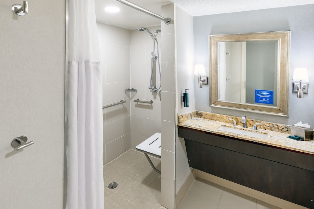 DoubleTree by Hilton Tulsa Downtown - photo 51