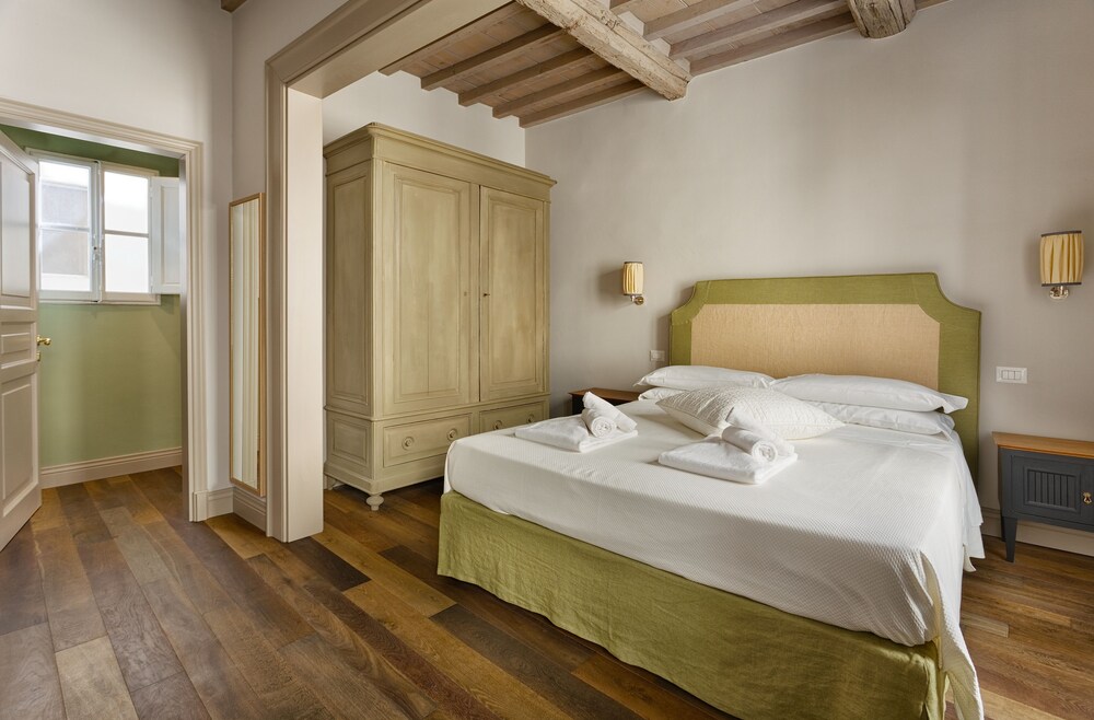 Santa Croce Luxury - last minute hotel in Florence