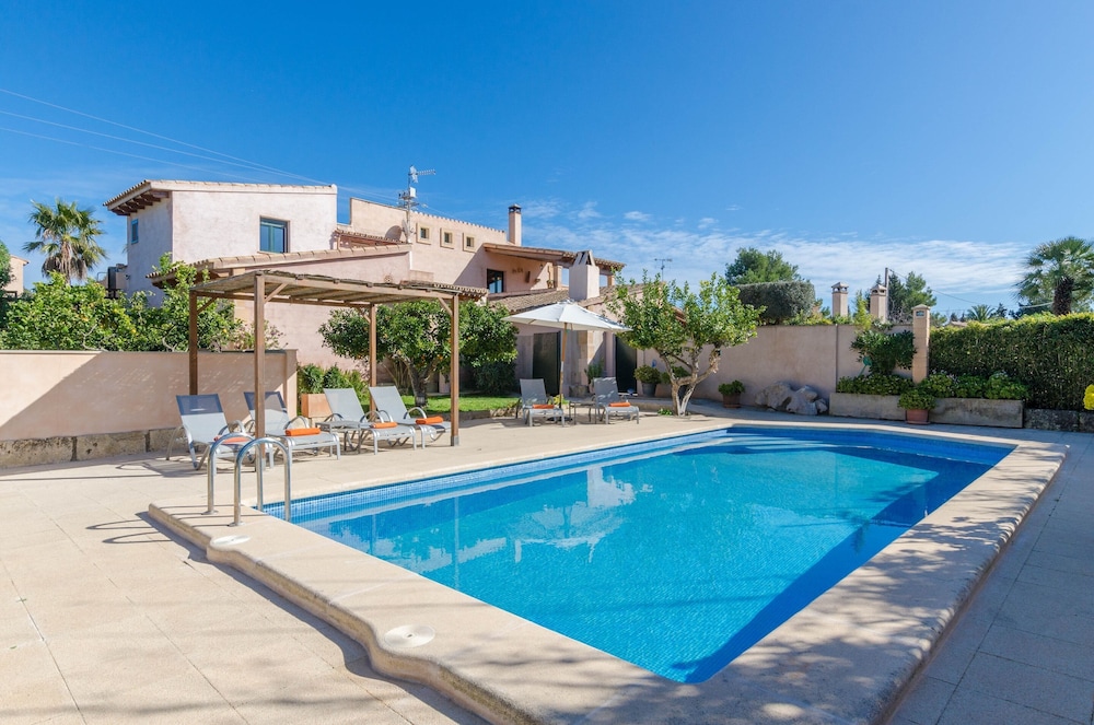 Pula Viñas — 4-Star Luxury Hotel in Son Servera, Spain