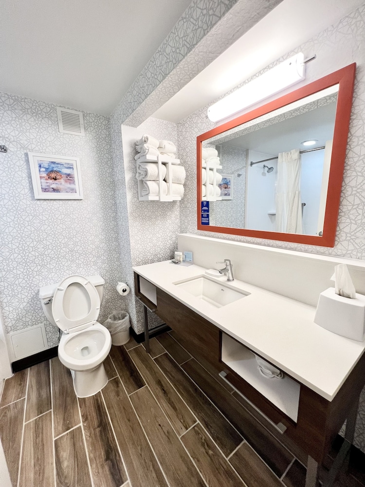 Hampton Inn Ft. Walton Beach - photo 43