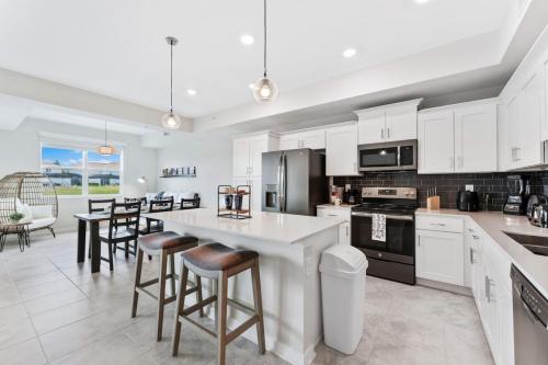 Brand New Lakeview Storey Lake Resort Disney 3121 103 — 4-Star Luxury Hotel in Kissimmee, United States