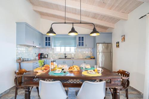 Art_emis casa — 4-Star Luxury Hotel in Stavros, Greece