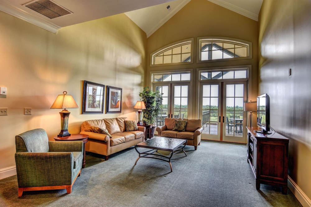 The Village at RiverLanding - photo 25