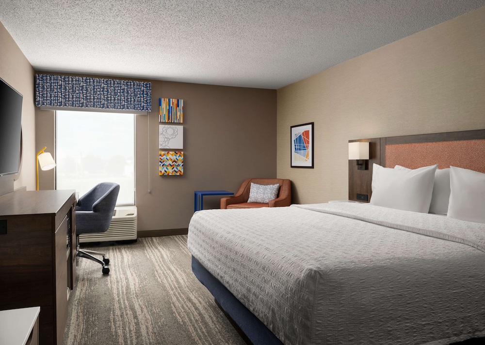 Hampton Inn Troy - photo 6