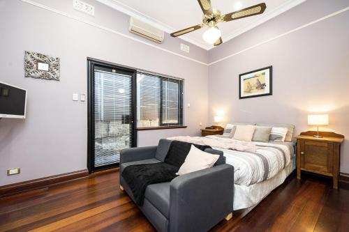 Dawson Accommodation — 4-Star Luxury Hotel in Fremantle, Australia