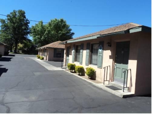 Bishop Elms Motel — Bishop — photo 2