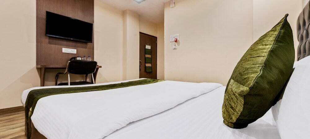 Treebo Trend Royal Crowne - carbon neutral hotel in Kolkata