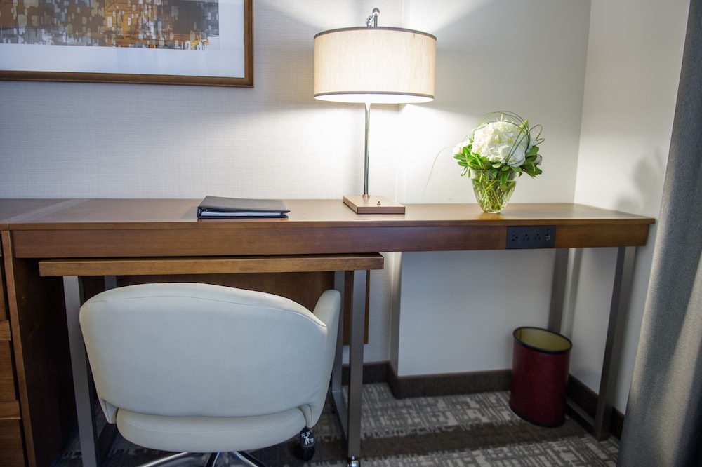 Crowne Plaza Dulles Airport by IHG - photo 51