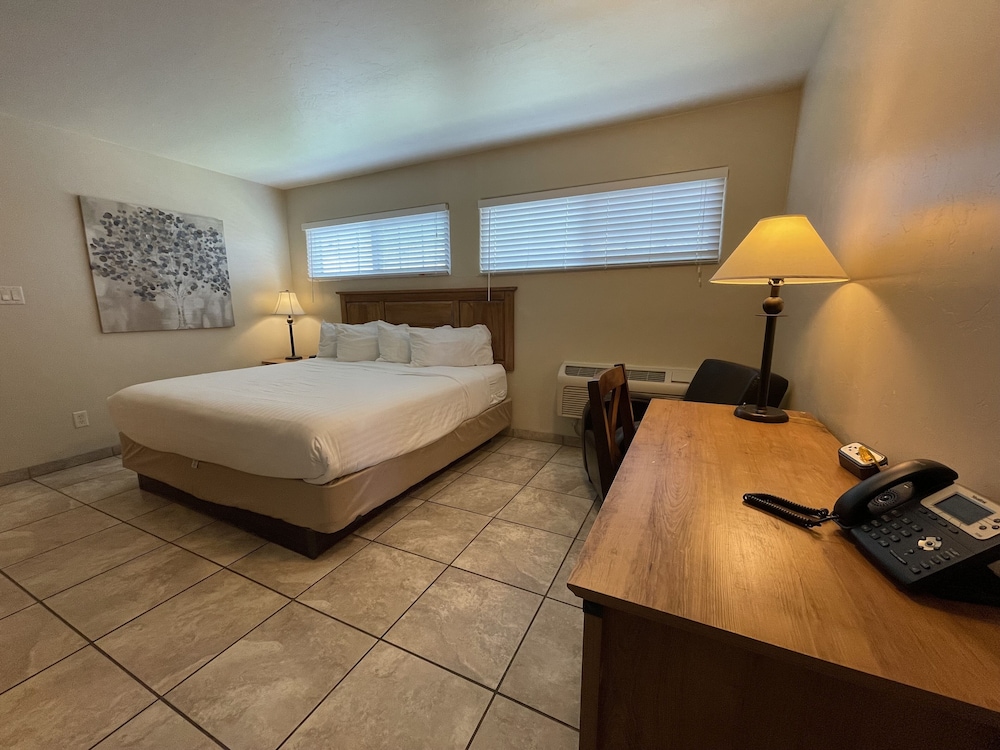 Arizona Sunset Inn - photo 6