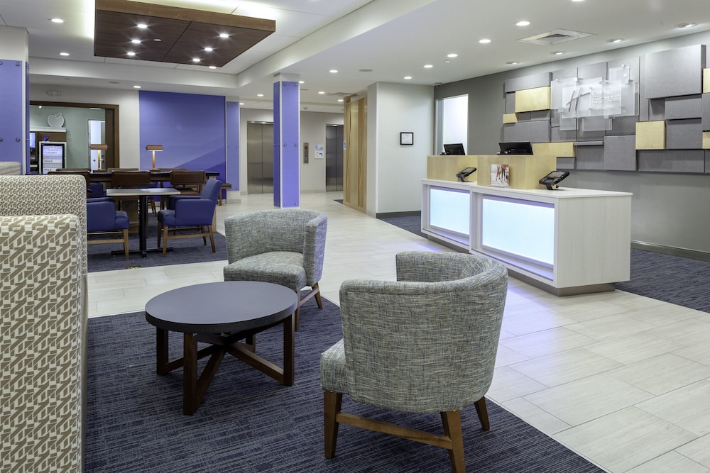 Holiday Inn Express & Suites Phoenix East Gilbert by IHG - photo 56