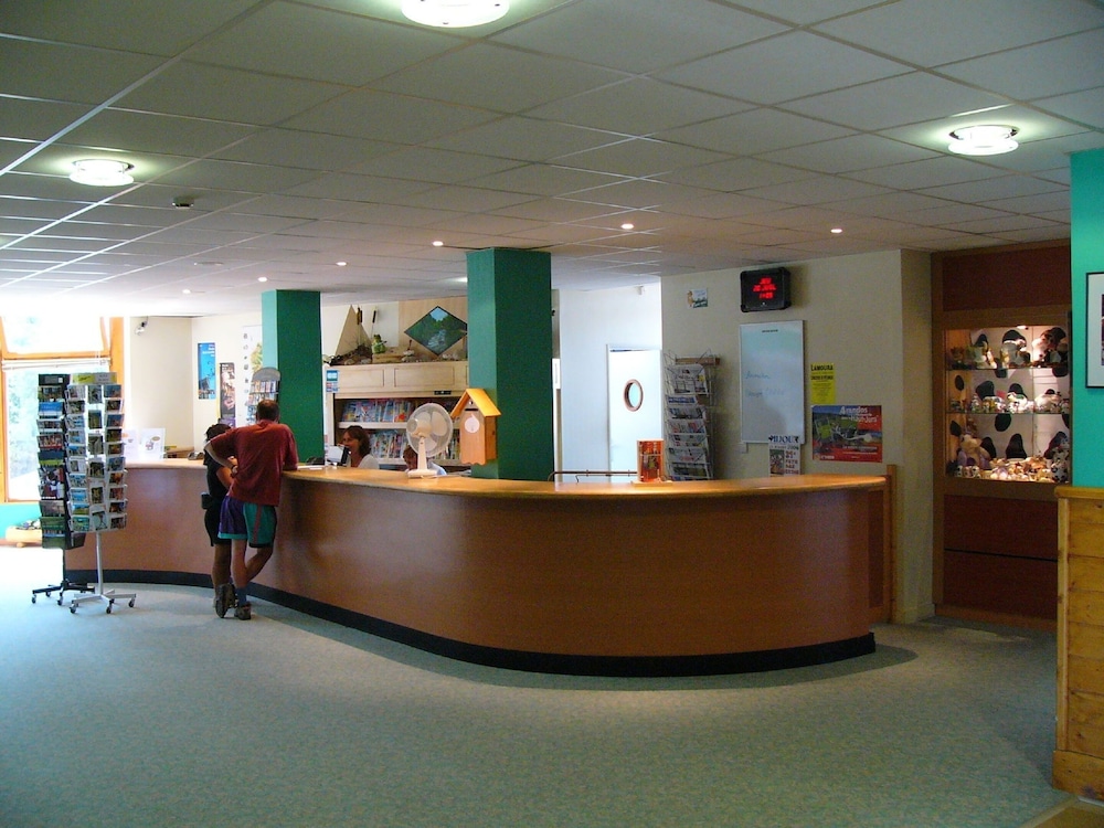 Village Vacances Station Les Rousses - carbon neutral hotel in Saint-Claude-De-Diray