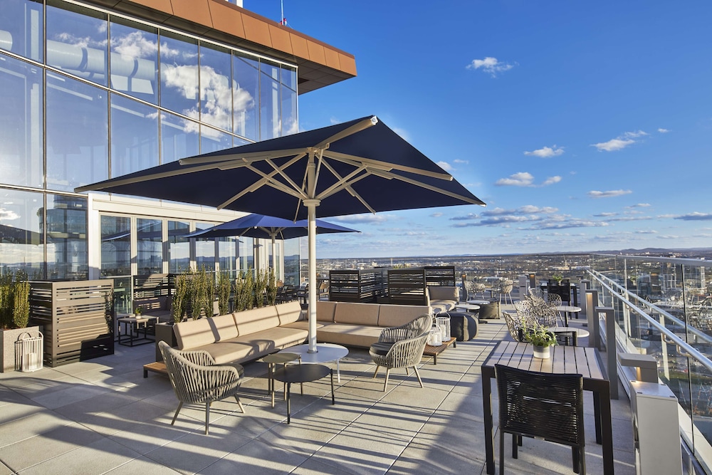 Embassy Suites by Hilton Nashville Downtown - photo 90