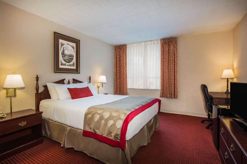 Ramada by Wyndham Ligonier - photo 16