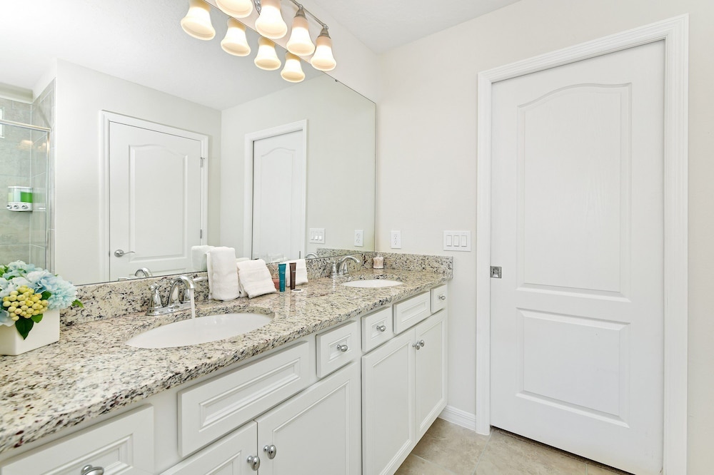5br Modern Villa in Soltera Resort Disney Pool - photo 29