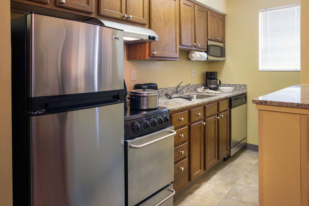 Sonesta Simply Suites Phoenix Scottsdale - photo 16