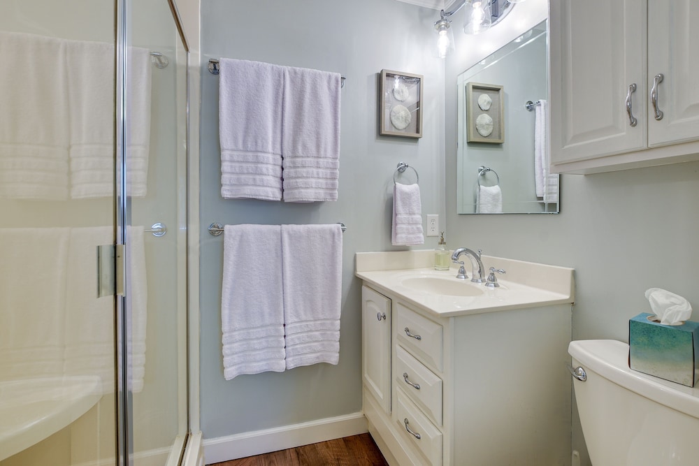 Serene Myrtle Beach Condo w Resort Amenities - photo 12