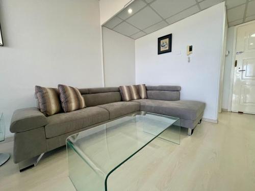 Sea View Suite in Makenzy