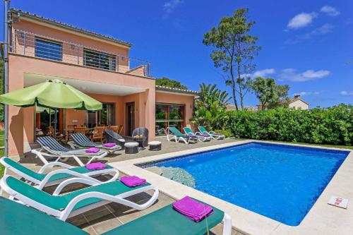 Villa Marioma — 4-Star Luxury Hotel in Pollenca, Spain