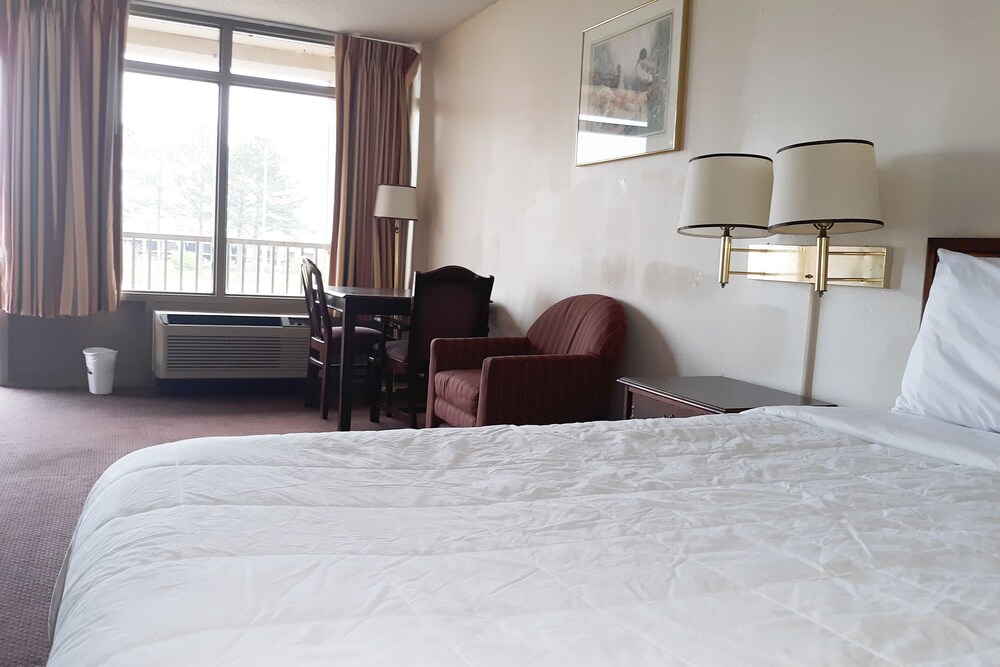 Hotel Candlelight by OYO Rooms - photo 26