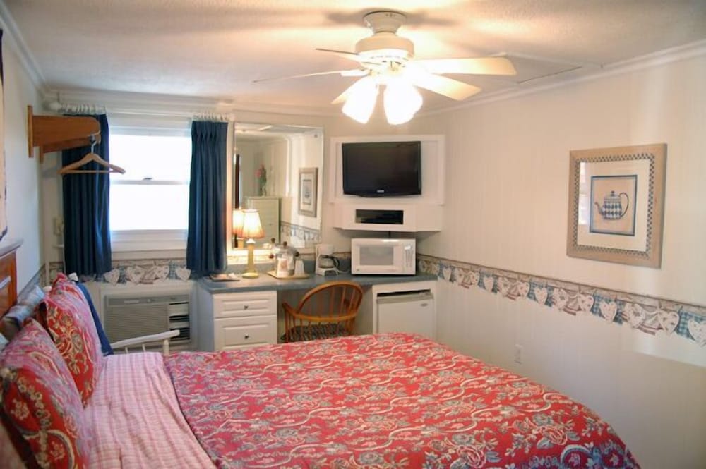 The Homestead Inn - photo 54