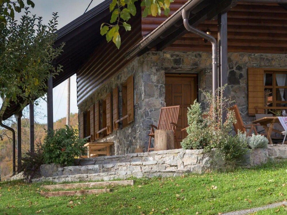 Kuca Dide Juke pod Lipovcem in Gospic, Croatia