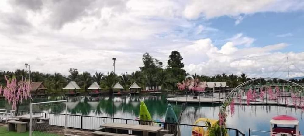 Coconut Garden Garden Cafe in Mae Sai, Thailand