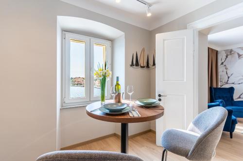 Bella Vista — Cres — photo 2
