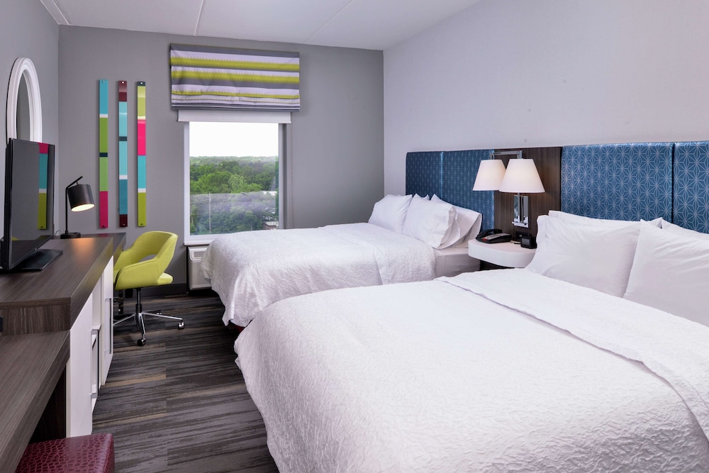 Hampton Inn & Suites Atlanta Marietta - photo 11
