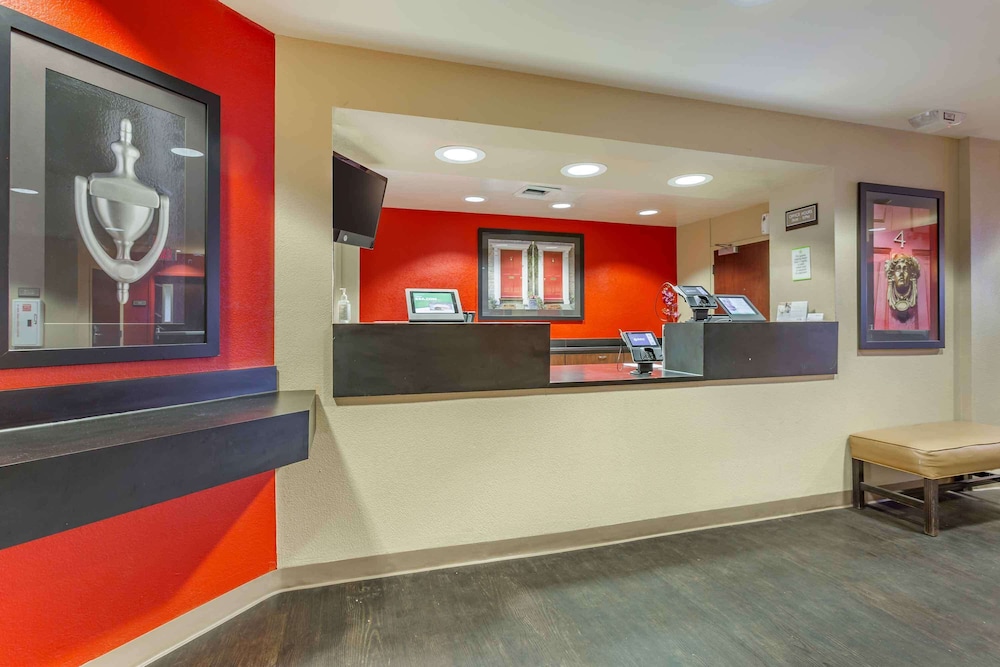 Extended Stay America Select Suites Phoenix Deer Valley - photo 3