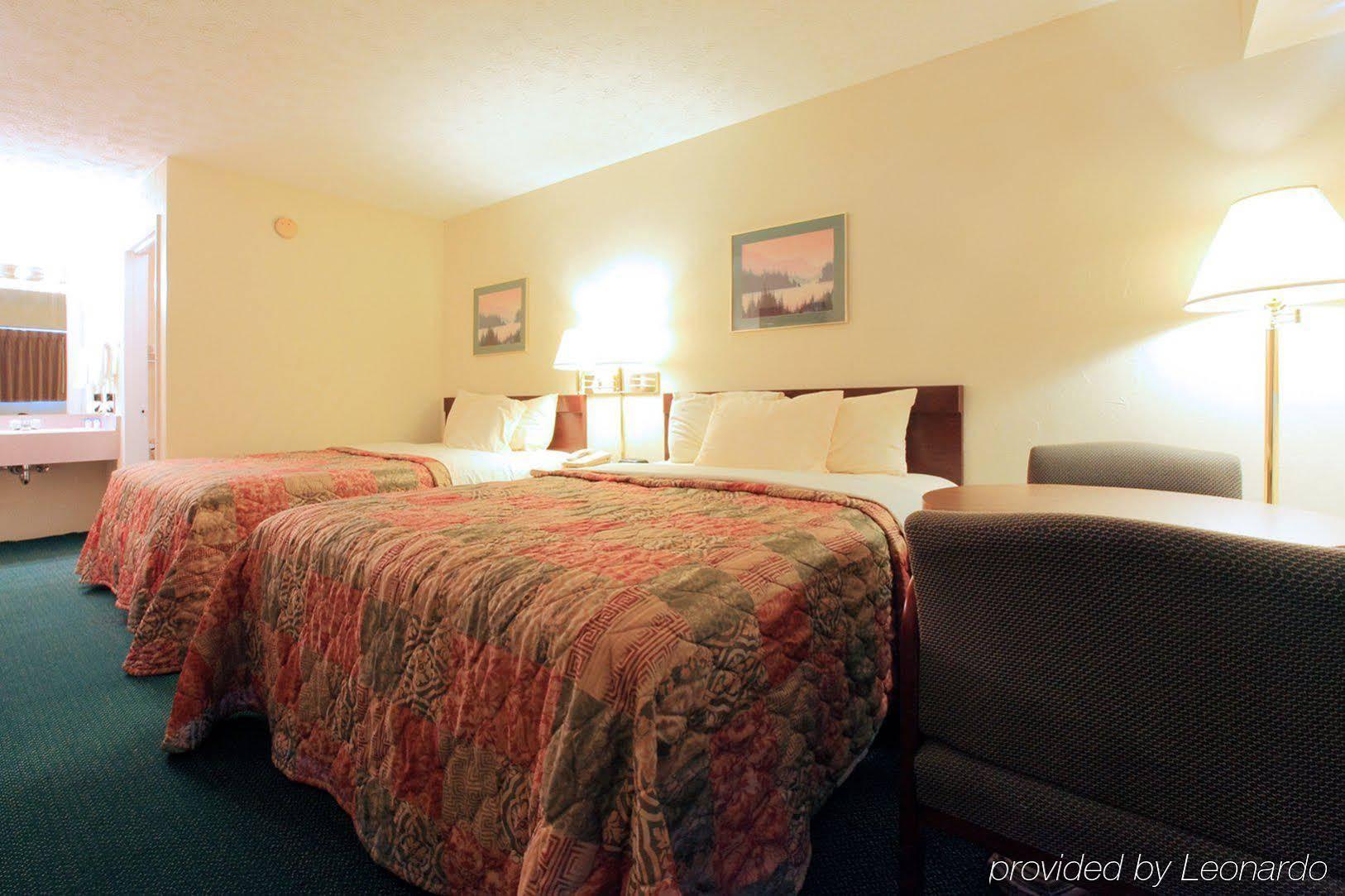 Americas Best Value Inn Hazard - photo 5