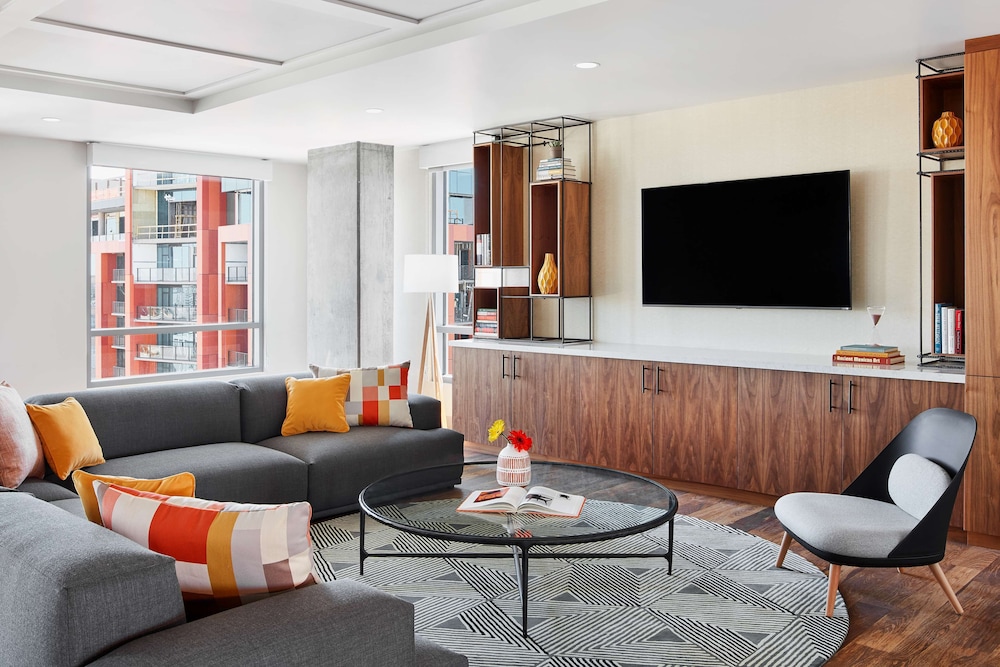 Canopy by Hilton Tempe Downtown - photo 4