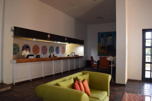 Hacienda del Mar Resort Condominio 205