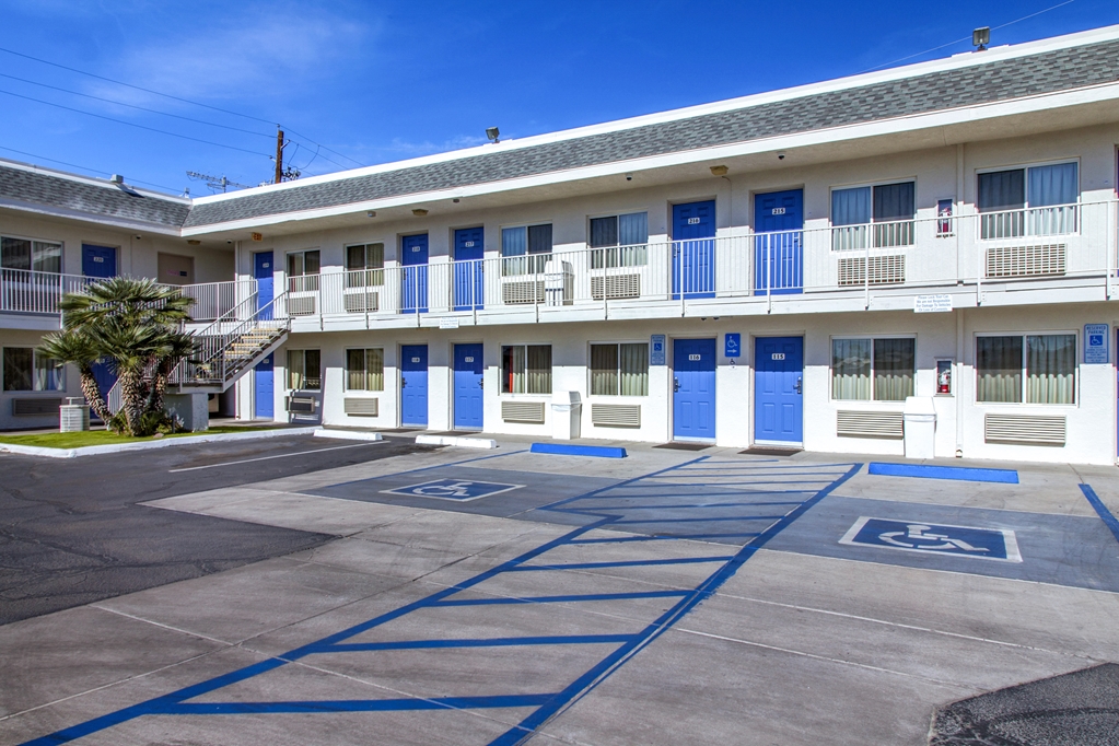 Motel 6 Phoenix AZ Airport 24th Street - featured photo