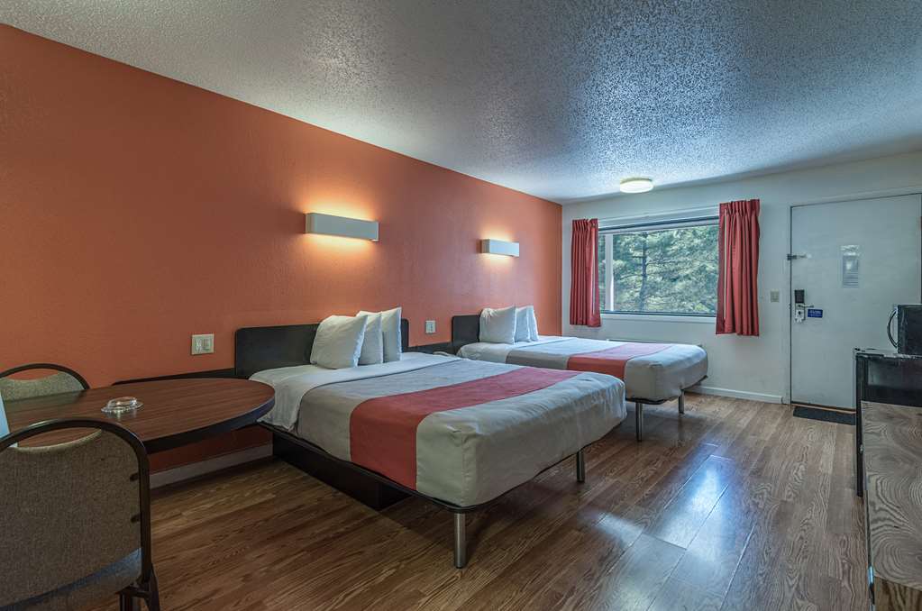 Motel 6 Albany NY Airport - photo 11