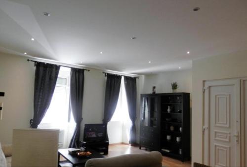 Downtown Cozy Apartment In Lisbon — 4-Star Luxury Hotel in Lisbon, Portugal