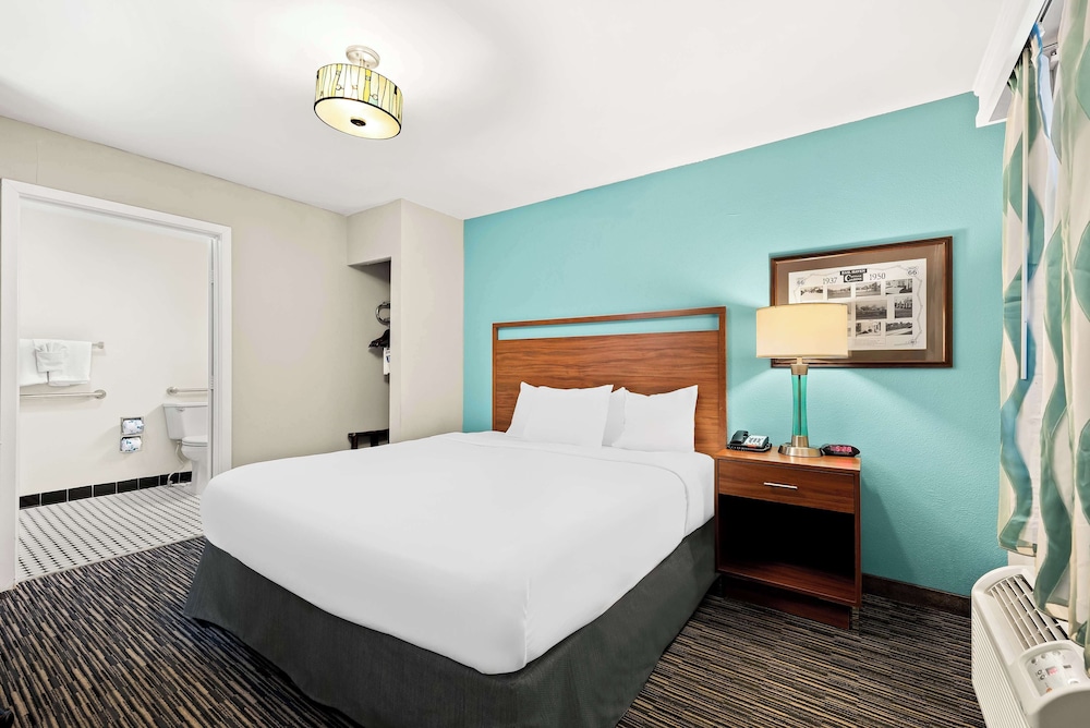 Best Western Route 66 Rail Haven - photo 20